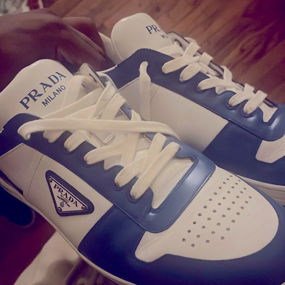 Prada sneakers, 8/10 condition, worn around 5-7 times. No box.